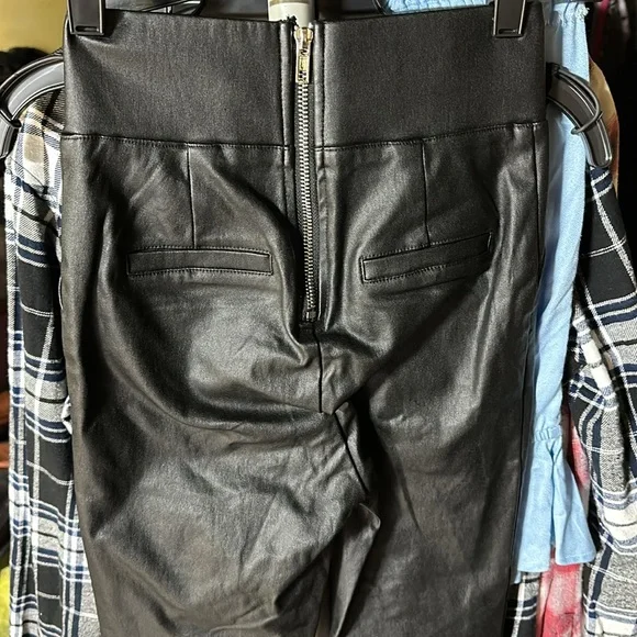 Hello Molly faux leather skinny pants 2 black - Picture 3 of 5